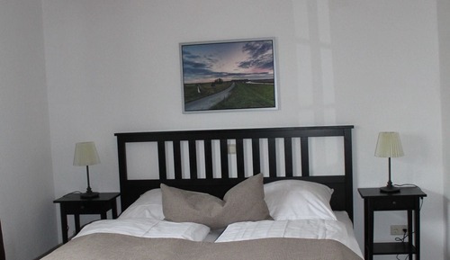 Family Apartment, 2 Bedrooms (no pets)
