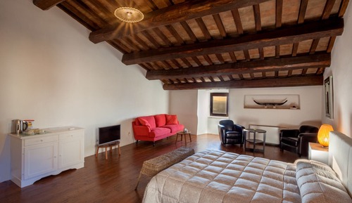 Economy Double or Twin Room