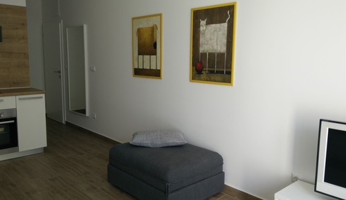 Studio, Sea View