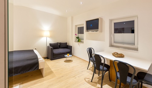 Apartment (Orange)
