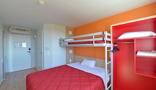 Room, Multiple Beds (Essentiel Plus)