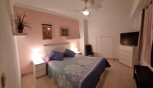 Economy Double Room, 1 Queen Bed
