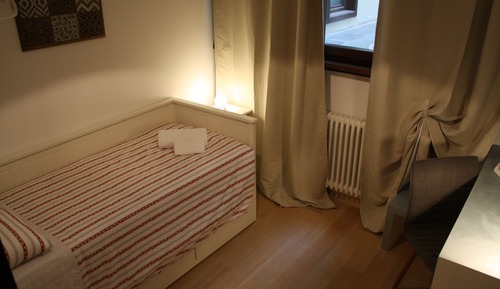 Single Room, Shared Bathroom