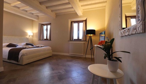 Classic Apartment, 1 Queen Bed with Sofa bed, Non Smoking, Pets Not Allowed