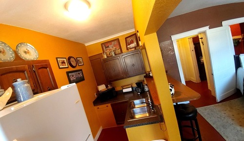 Suite 19