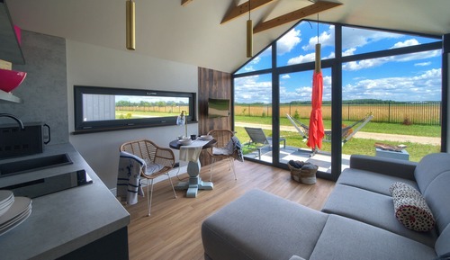 Comfort Cabin