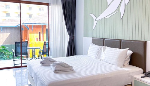 Deluxe King Room