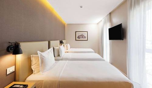 Room, 3 Twin Beds