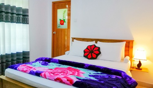 Classic Double Room, Lake View