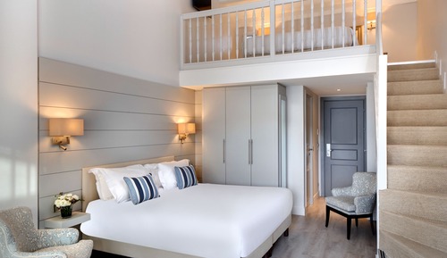 Deluxe Quadruple Room