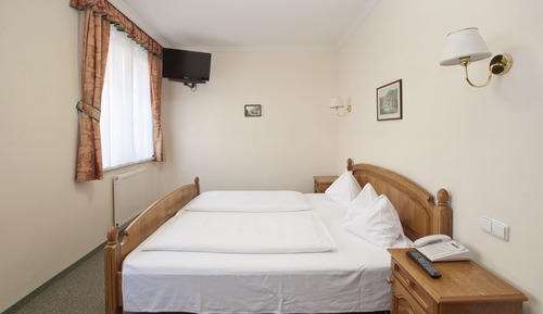 Classic Double Room