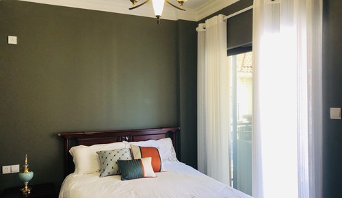 Signature Room