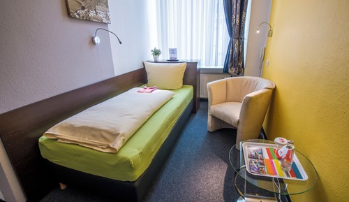 Classic Single Room
