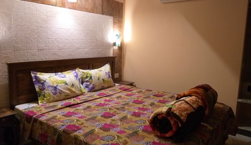 Family Studio, 1 King Bed with Sofa bed