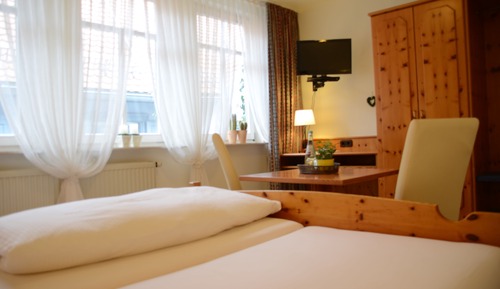 Classic Double Room