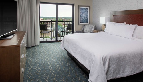 Suite, 1 King Bed, Balcony (Water View)