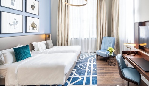 Executive Suite, 2 Twin Beds
