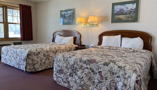 Standard Double Room, 2 Queen Beds, Refrigerator & Microwave, Courtyard View (pet friendly)