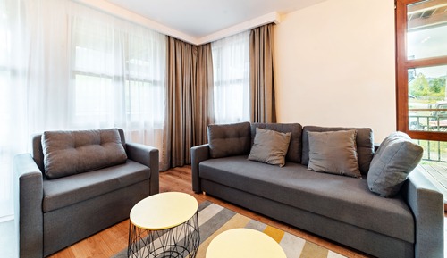 Apartment (Mysliwska 1G/04)