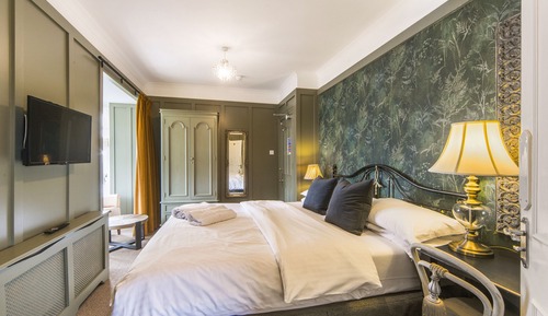 Deluxe Double Room, Ensuite, Sea View (Garden/Sea  View Room)