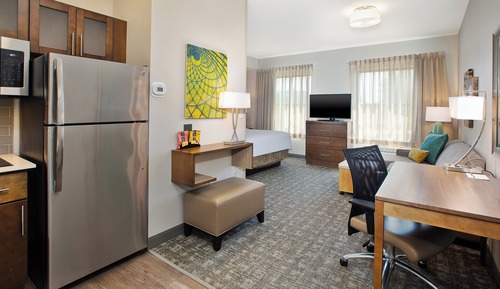 Studio Suite, 1 Queen Bed, Accessible, Kitchen (Communications)