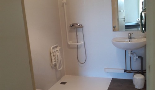 Comfort Quadruple Room, Private Bathroom, Garden View (RDC)