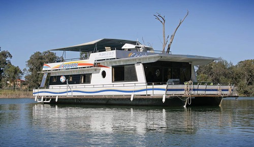 Quicksilver (10 berth houseboat)