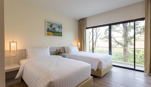 Standard Twin Room