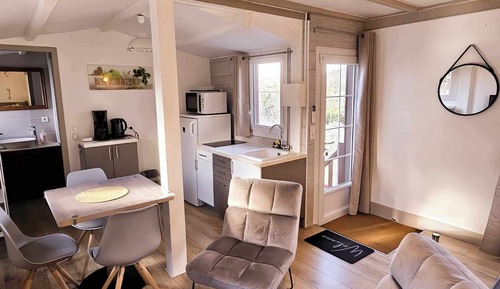 Comfort Studio, Multiple Beds, Kitchenette