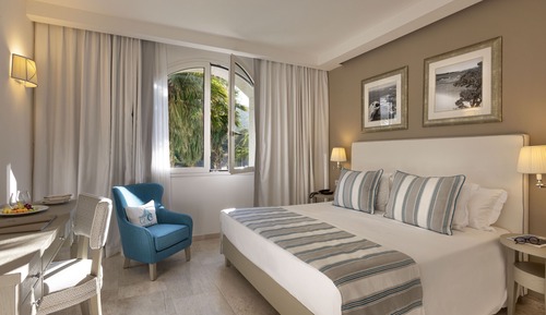 Classic Double or Twin Room, Garden View