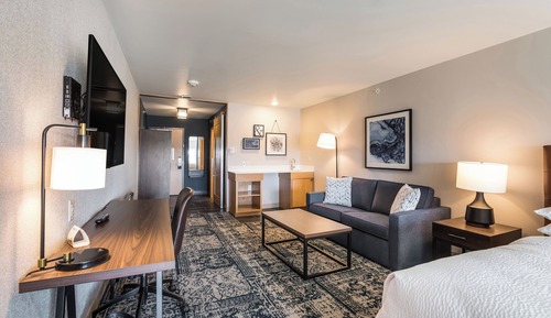 Suite, Multiple Beds, City View