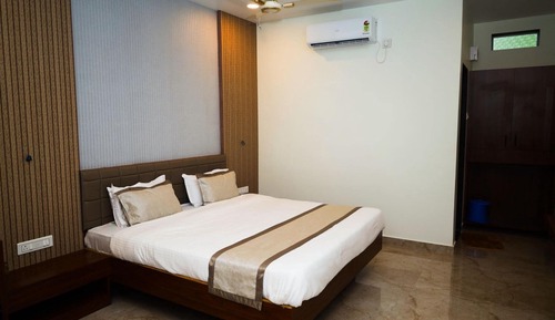Luxury Room