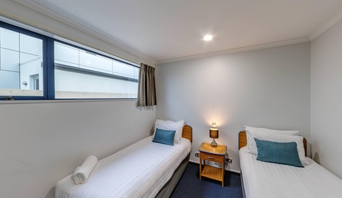 Two Bedroom Apartment with Spa Bath Ground Floor