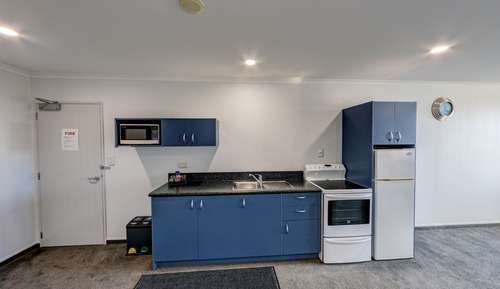 Top Floor Executive Studio with Seaview