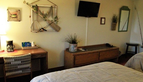 Standard Quadruple Room, Ensuite (Queen Double)