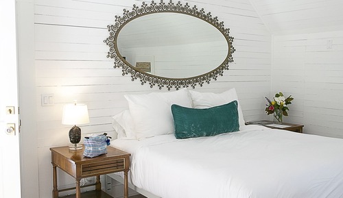 Deluxe Room, 1 King Bed, Non Smoking