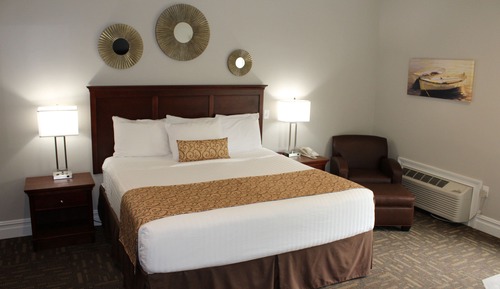 King Jacuzzi Room