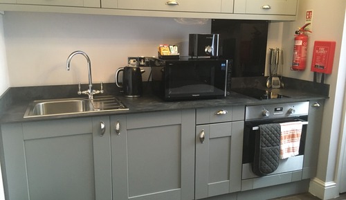 Luxury Apartment, Accessible (Earlham Park)
