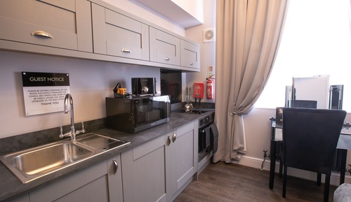 Luxury Apartment, 1 Double Bed (Elm Hill)