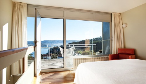 Deluxe Duplex, 1 Queen Bed, Terrace, Ocean View