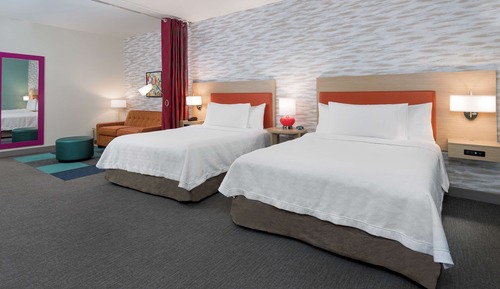 Studio, 2 Queen Beds, Accessible, Bathtub