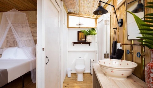Signature Tree House, 1 King Bed, Kitchen, Garden View