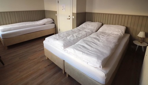 Triple Room, Shared Bathroom (5)