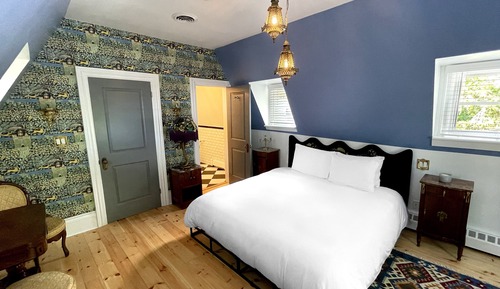 Exclusive Suite