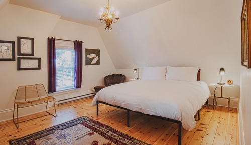 Romantic Suite, 1 Queen Bed, Non Smoking, Garden View