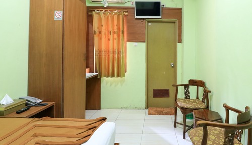 Standard Single Room