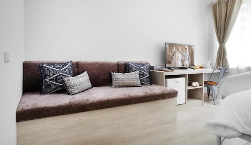 Deluxe Studio, 1 King Bed