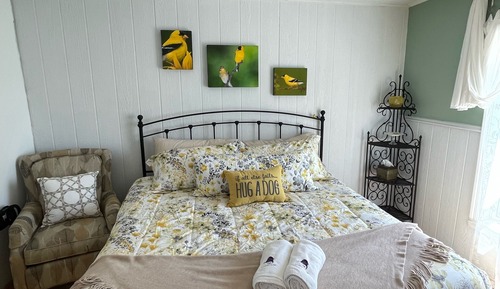 Exclusive Room, 1 King Bed, Balcony, City View