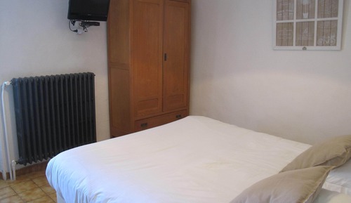 Classic Double Room, Ensuite (2)