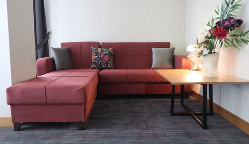 Deluxe Suite, City View